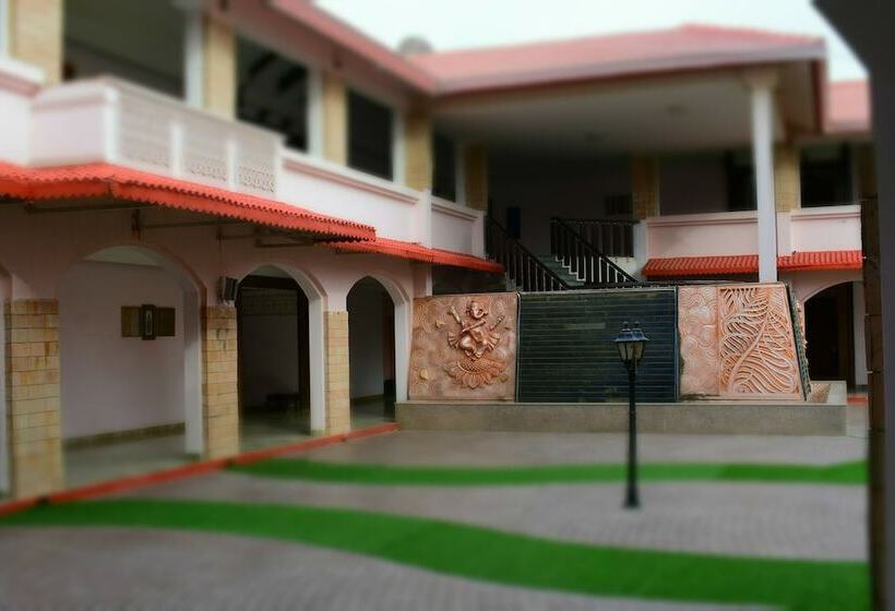 اتاق لوکس, Regenta Resort Bhuj, By Royal Orchid Limited