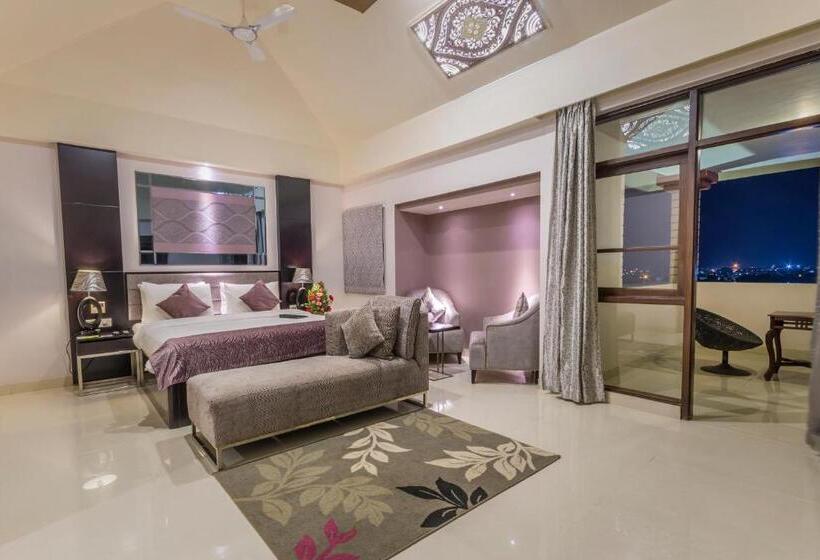اتاق لوکس, Regenta Resort Bhuj, By Royal Orchid Limited