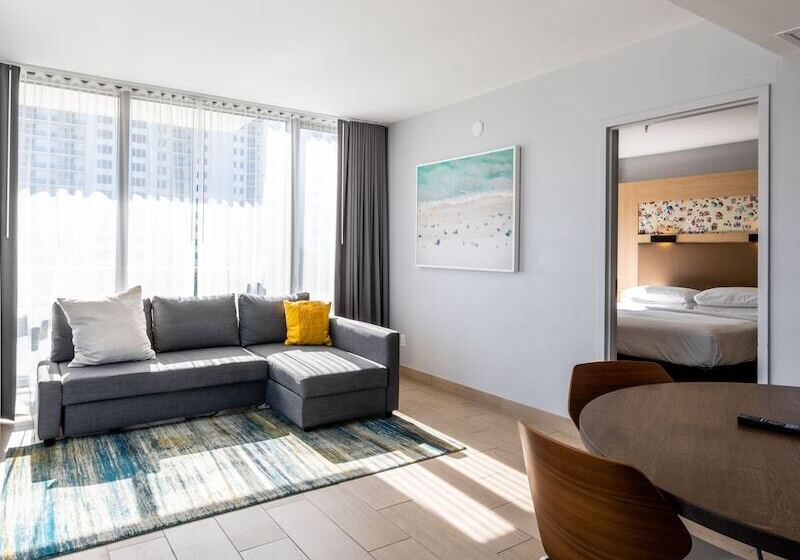 Люкс, The Gates Hotel South Beach