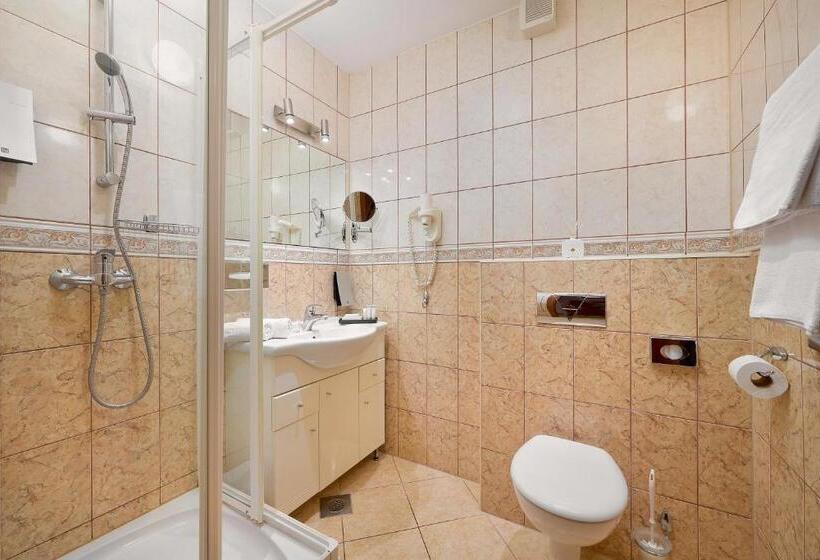 اتاق استاندارد در طبقه همکف, Villa Andrea
