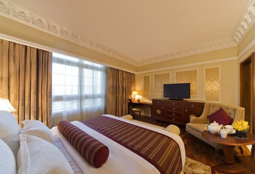 Quarto Superior Cama King, Warwick Doha