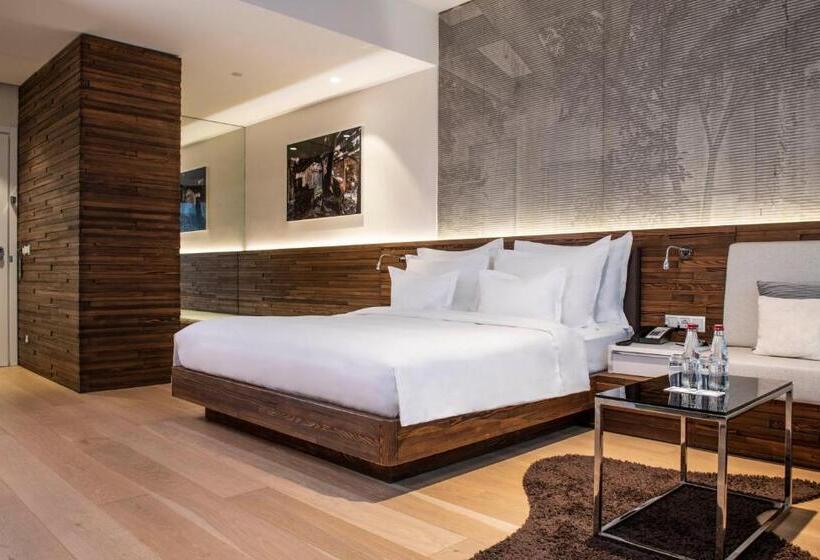 اتاق پرمیوم, Radisson Collection Hotel, Old Mill Belgrade