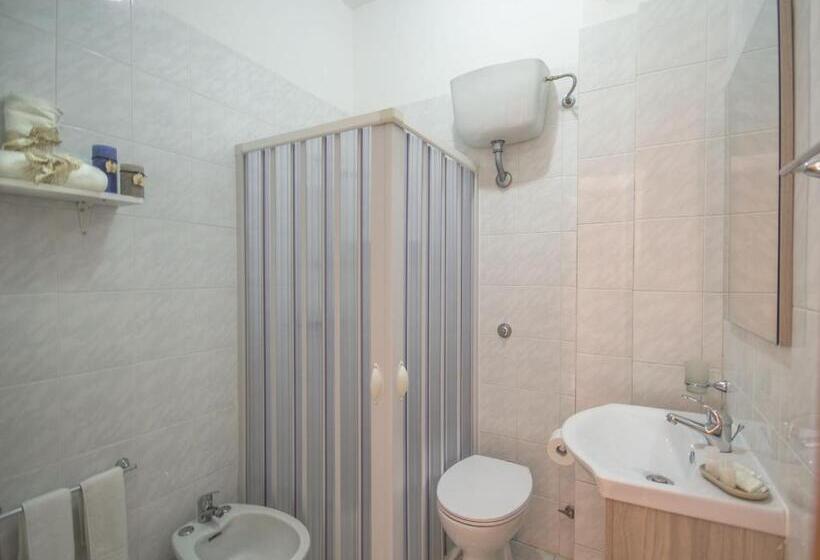 Apartamento 1 Quarto Rés-do-chão, Residence Tre Palme   Localo