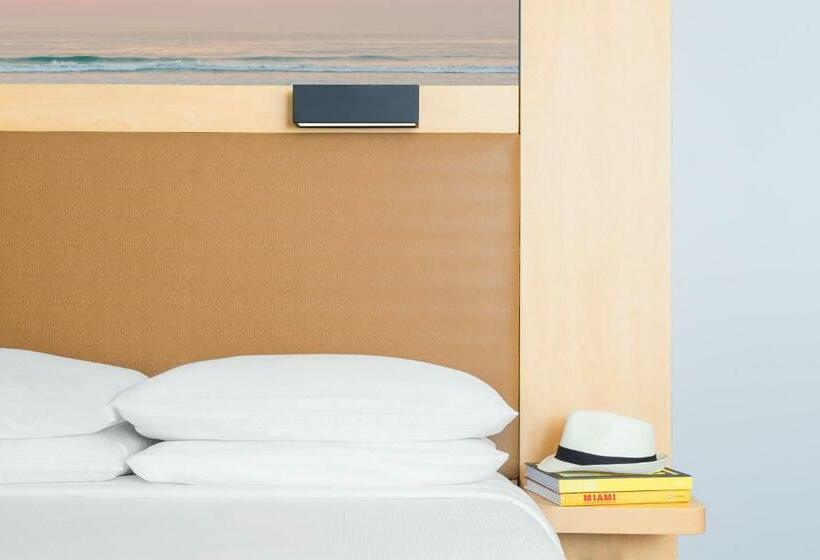 Номер Стандарт, The Gates Hotel South Beach
