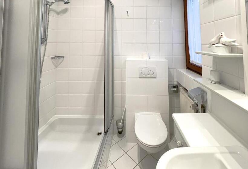 Номер Стандарт с Балконом, Landhaus Zu Kürenberg
