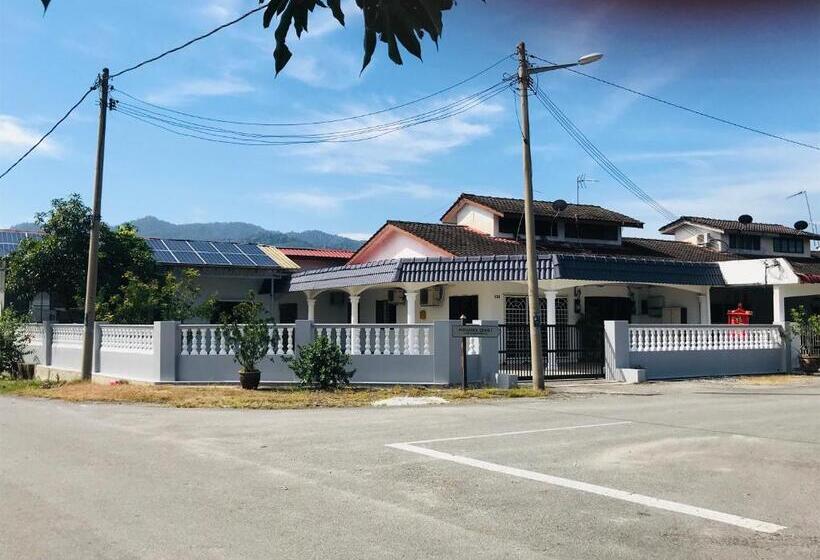 Бунгало Стандарт Вид на Сад, Cozy And Comfortable Homestay In Sungai Siput