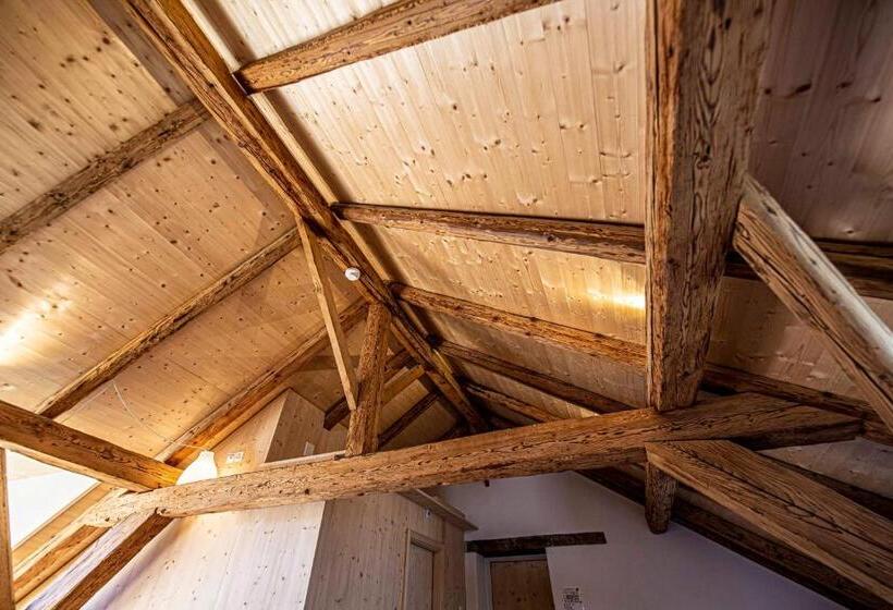 Семейный Номер, Gasthaus Rössli