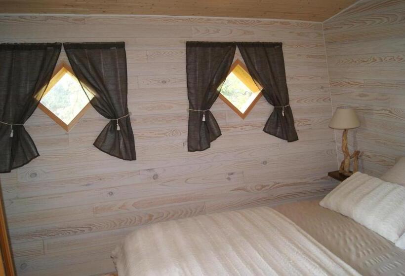 Номер Стандарт с Балконом, Les Cabanes De Gros Bois