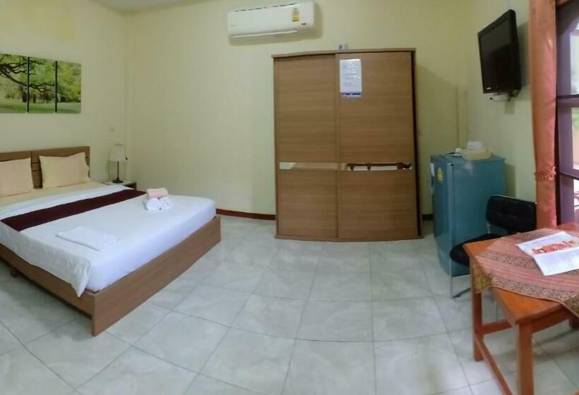 Номер Superior, Malee Resort