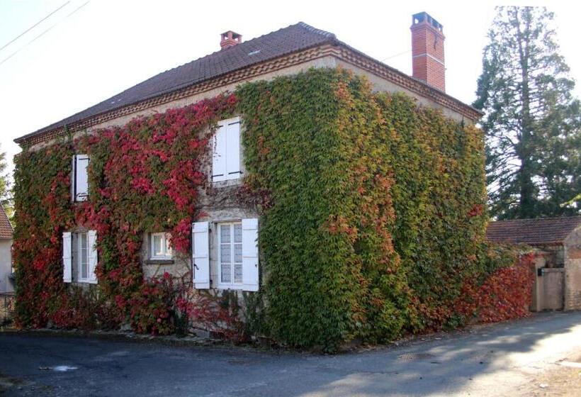 Люкс Вид на Сад, Au Relais De Nèche