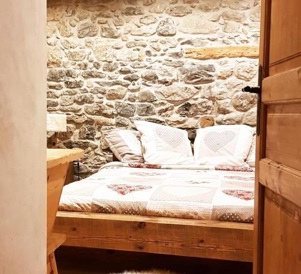 Стандартный Номер Кровать Кинг, Ferme Familiale Chez Lili