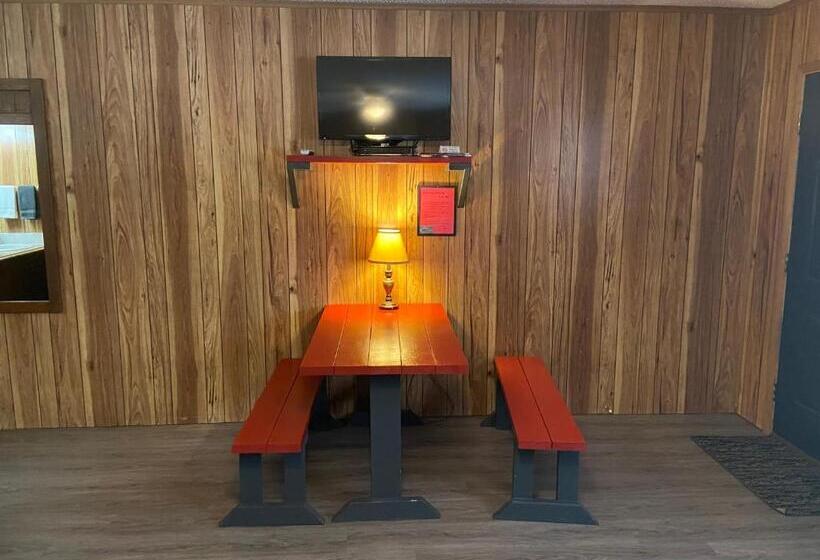 Номер Deluxe, Reel Inn And Lodge