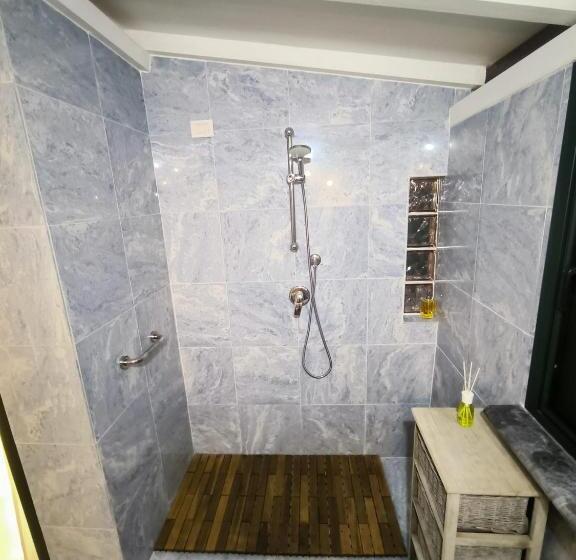 Quarto Estandar, Versilia   Pietrasanta   Le Colmate Guesthouse