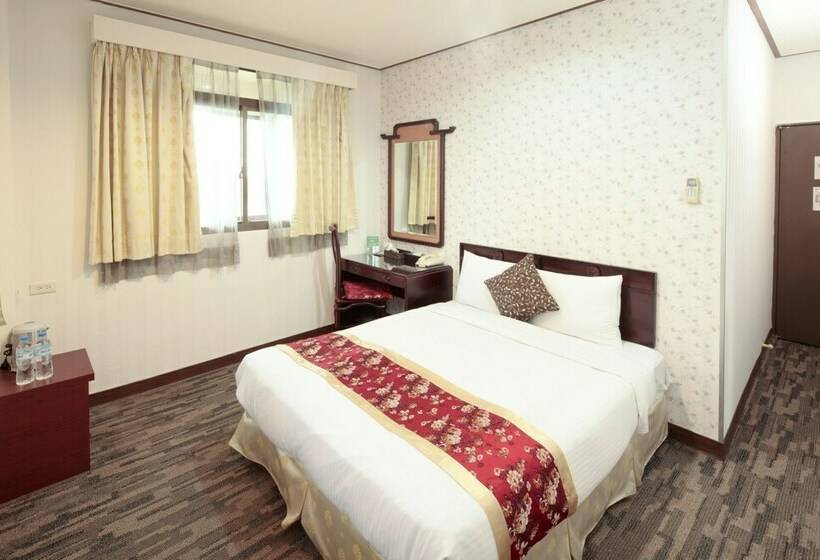 اتاق کلاس بیزنس, Cambridge Confucius Inn