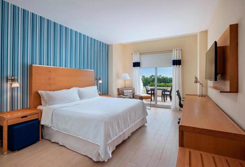 带城市景观和大床的豪华房间, Four Points By Sheraton Cancun Centro
