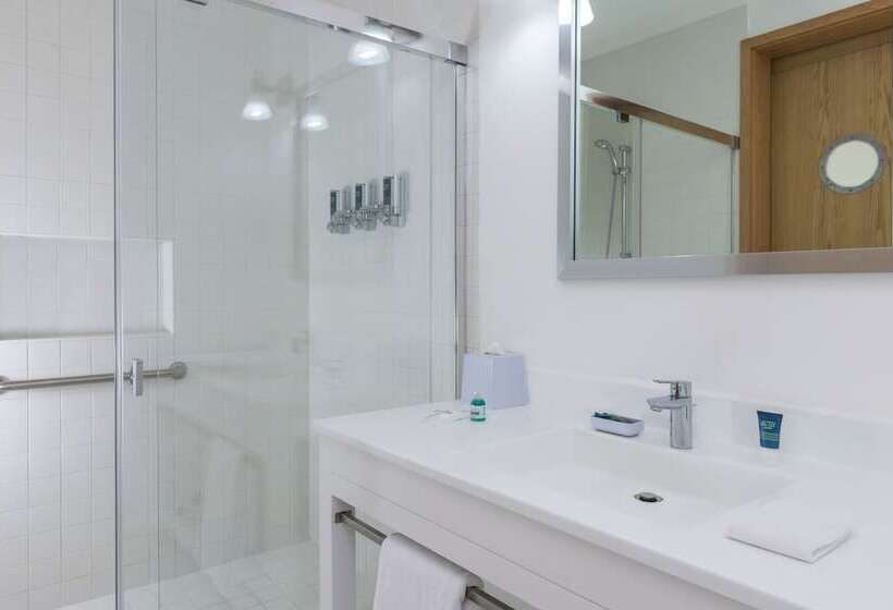 琮城市景观的豪华间, Four Points By Sheraton Cancun Centro