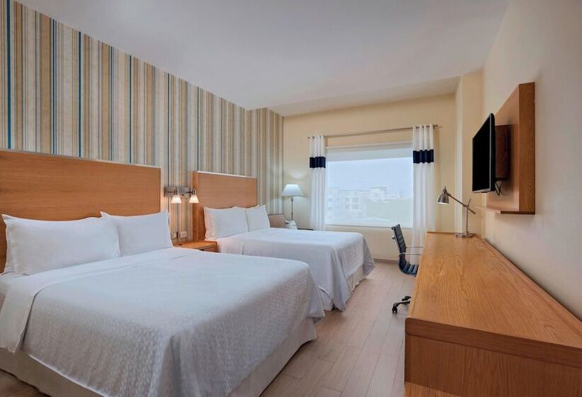 琮城市景观的豪华间, Four Points By Sheraton Cancun Centro