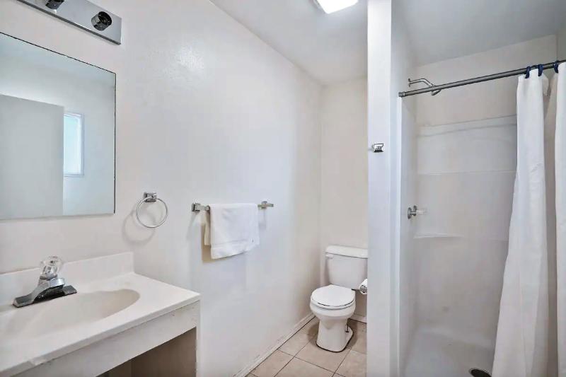 Номер Стандарт, Lisbon Arsenal Suites