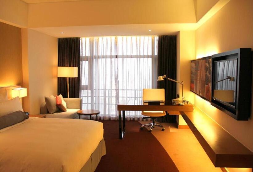Номер бизнес-класса, Radisson Blu Hotel Kashgar