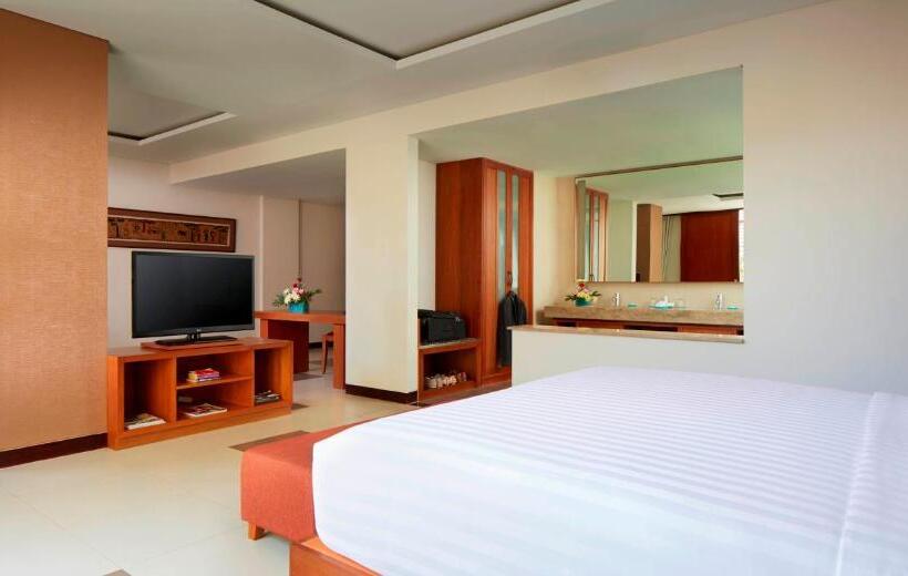 Люкс, Sun Island Hotel & Spa Legian