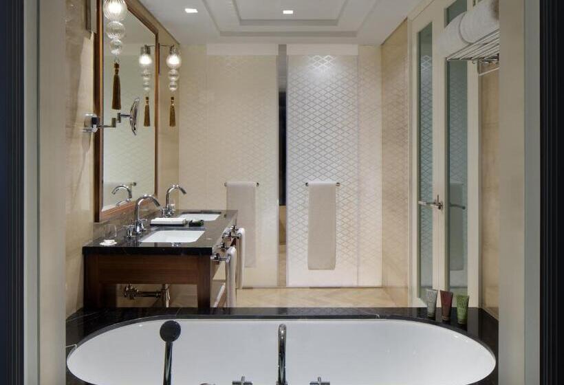 Номер Deluxe с Видом, Taj Dubai