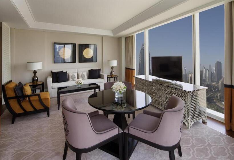 Полулюкс Повышенной Комфортности, Taj Dubai