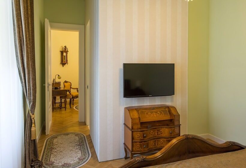 سوئیت کلاسیک, Villa Csonka By Privo