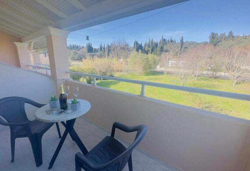 Chambre Deluxe Vue Jardin, Marina Studios