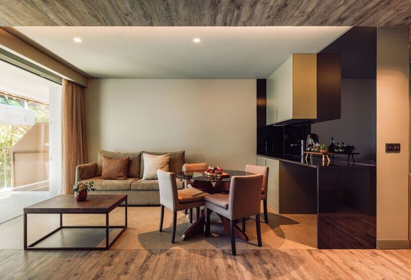 Люкс, Saccharum Resort