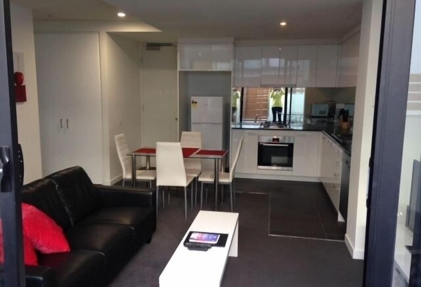 带2个卧室的公寓, Essendon Apartments