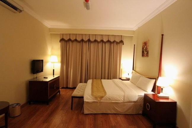 이그제큐티브 스위트, Al Maha Residence Rak