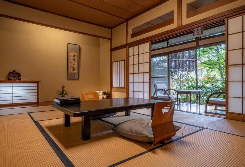 Семейный Номер, Jinya Ryokan