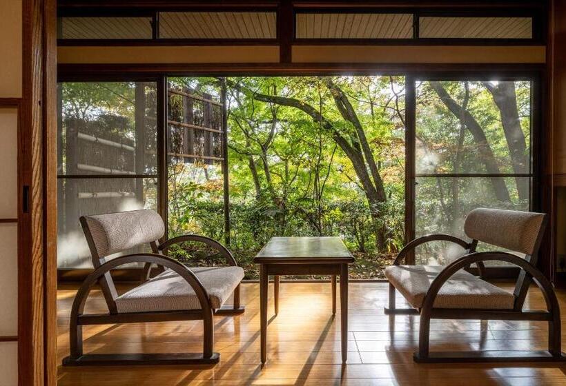 Семейный Номер, Jinya Ryokan