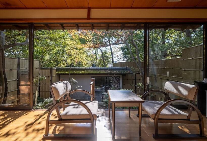 Семейный Номер, Jinya Ryokan