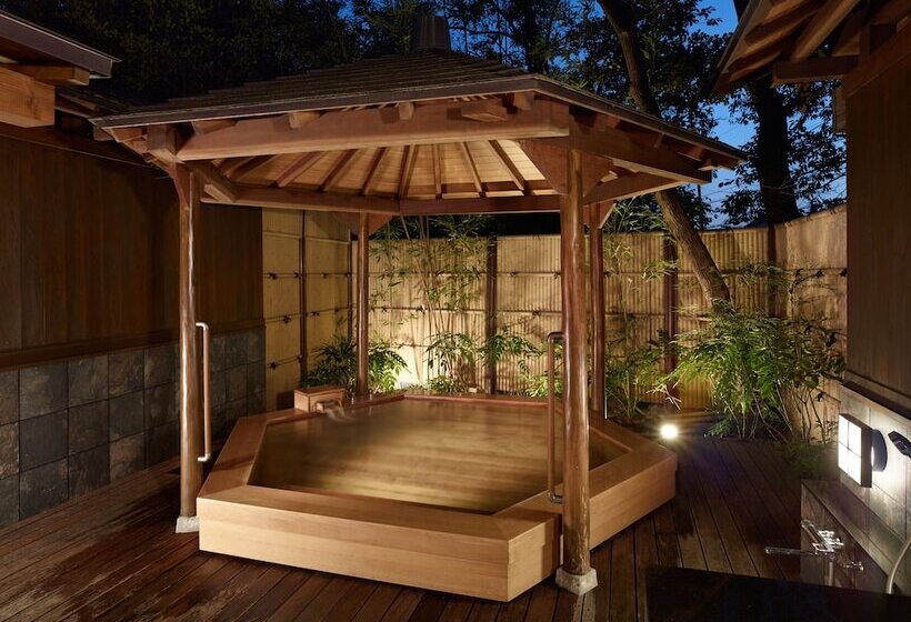 Семейный Номер, Jinya Ryokan
