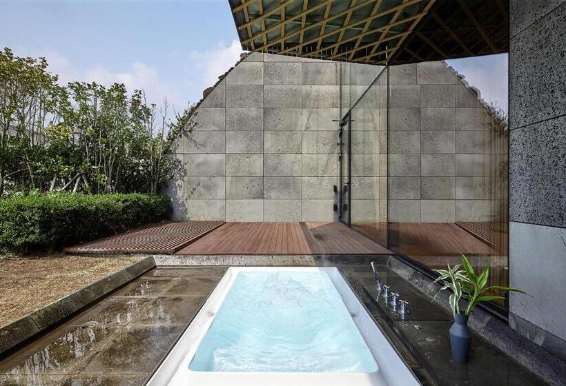 Апартаменты 2 Спальни, Lotte Resort Jeju Artvillas