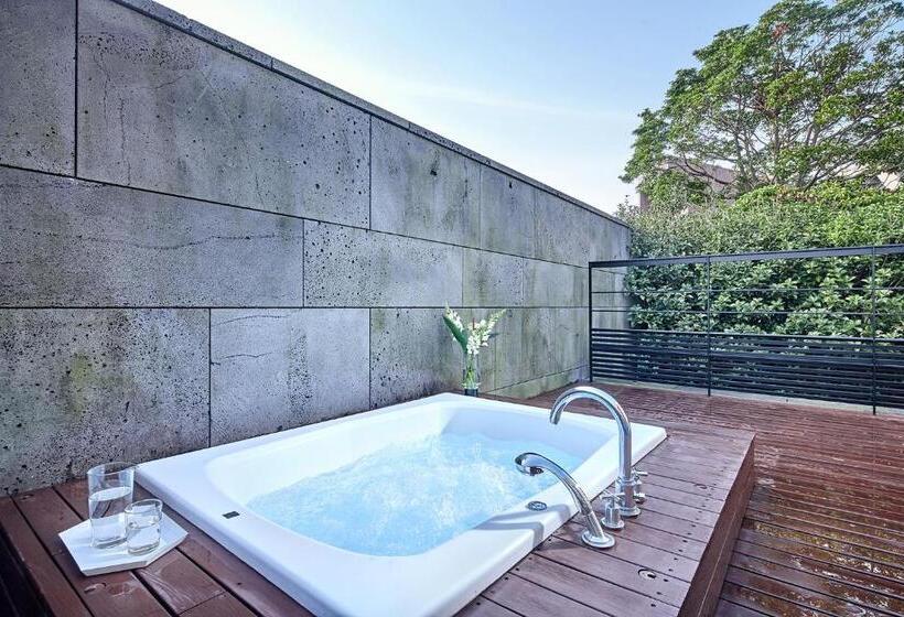 Номер Стандарт, Lotte Resort Jeju Artvillas