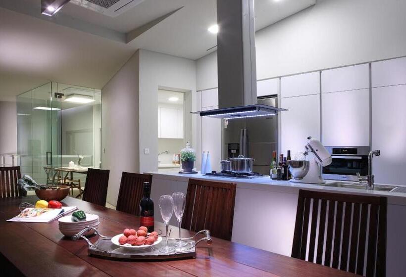 Номер Стандарт, Lotte Resort Jeju Artvillas