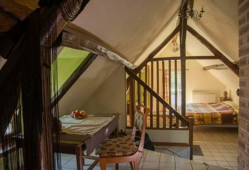 Номер Стандарт Трехместный, Repos En Normandie