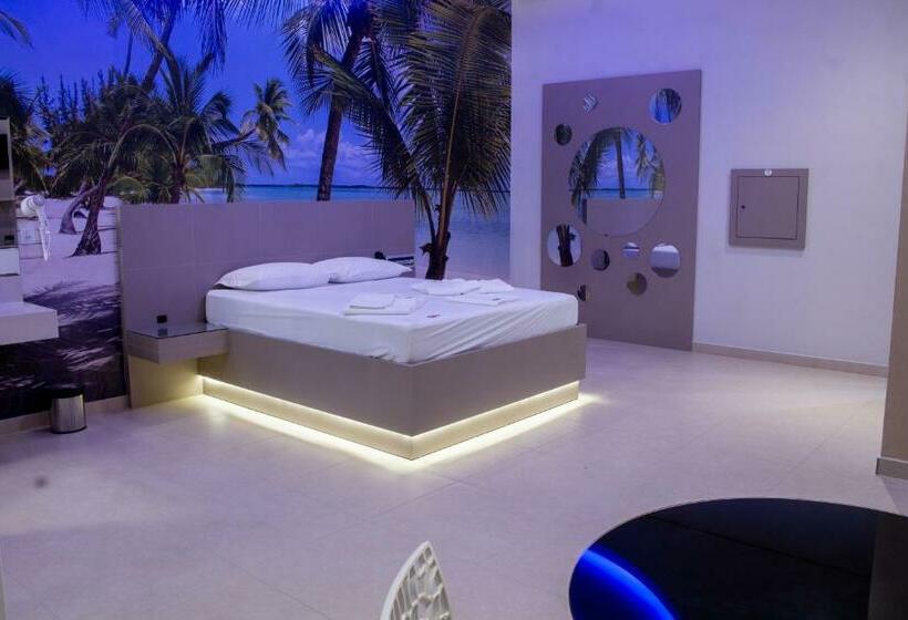 Люкс, Motel Exótic
