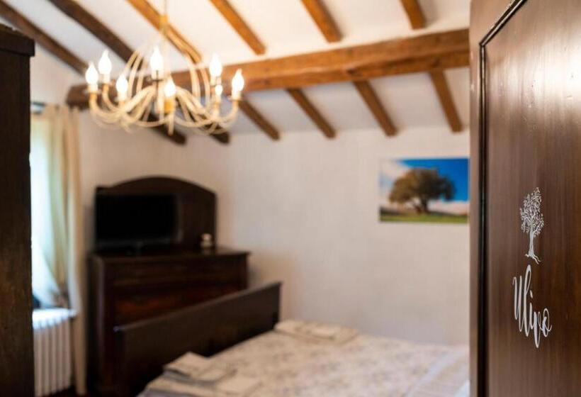 اتاق استاندارد با چشم‌انداز باغ, B&b Podere Calvanella