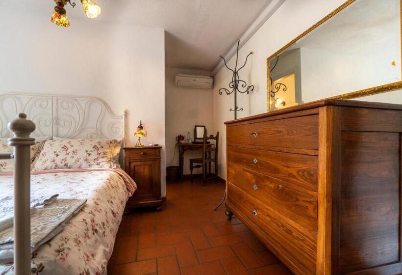 اتاق استاندارد, B&b Podere Calvanella