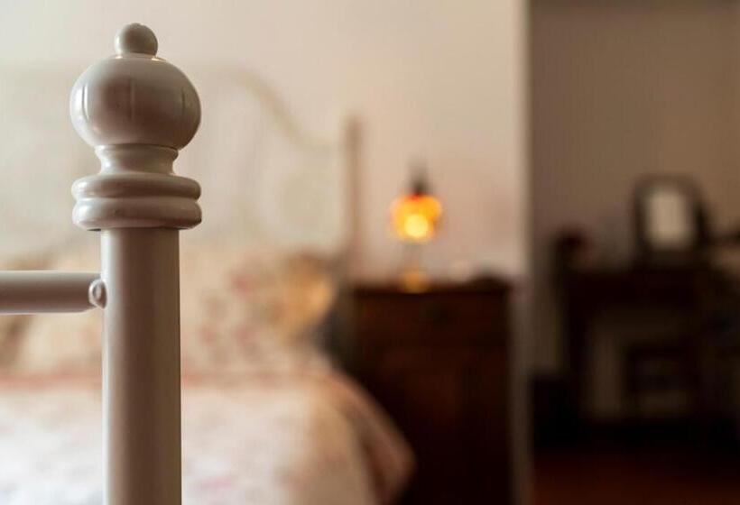 اتاق استاندارد, B&b Podere Calvanella