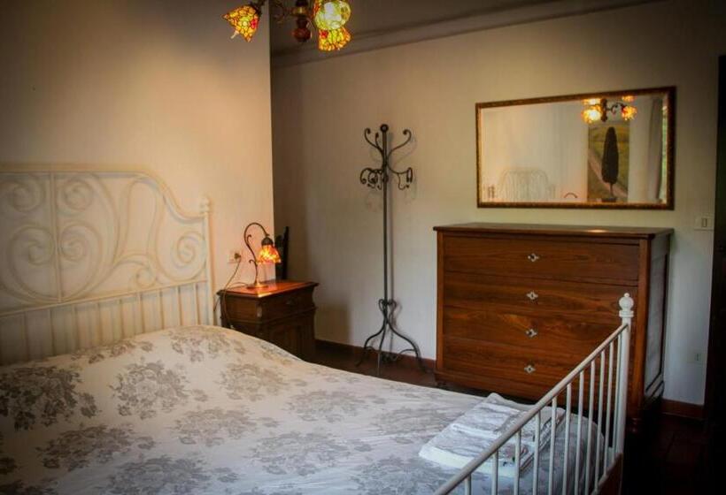اتاق استاندارد, B&b Podere Calvanella