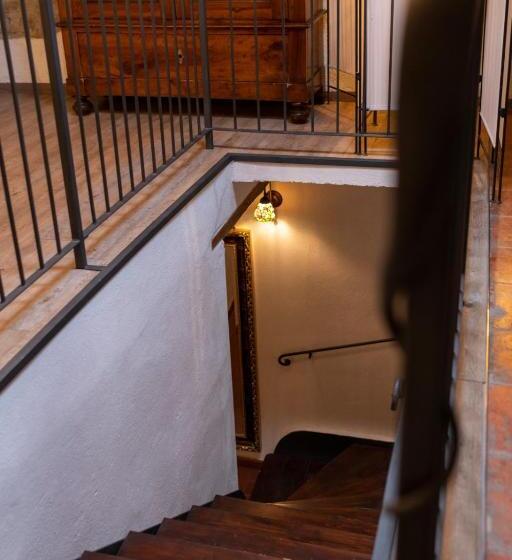 اتاق کلاسیک چهارنفره, B&b Podere Calvanella