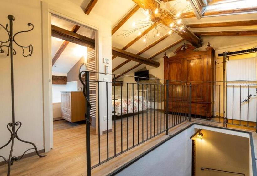 اتاق کلاسیک چهارنفره, B&b Podere Calvanella