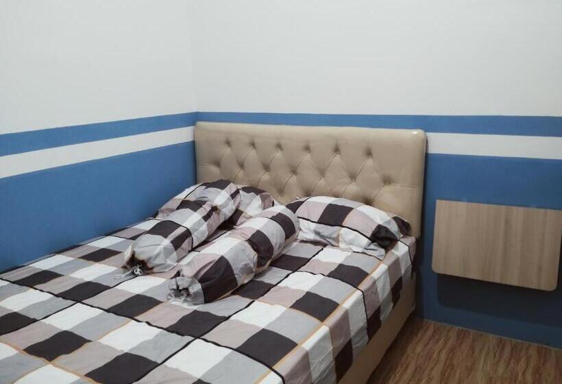 Номер Deluxe, Penginapan Banyu Biruku