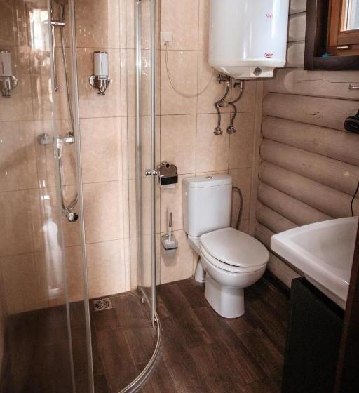 Family Suite, Zaliv