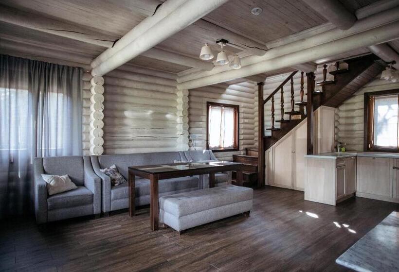 Family Suite, Zaliv