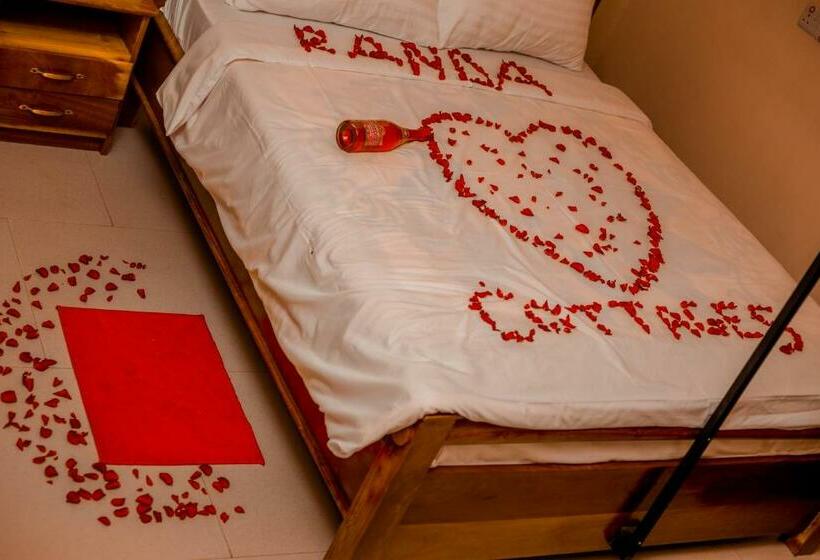 اتاق استاندارد, Randa Cottages Moshi